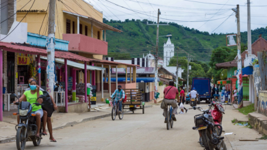 Photo of Alcalde manifestó preocupación por bajos niveles de agua, no habrá nuevo toque de queda este fin de semana