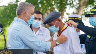 Photo of Presidente Duque rinde homenaje en Mompox a la vida y obra del maestro Adolfo Pacheco