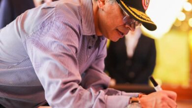 Photo of Colombia se une a la Ruta de la Seda: Petro sella acuerdo estratégico con China