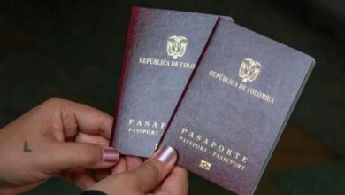 Photo of Laura Sarabia lanza fuertes denuncias tras su renuncia como canciller: alerta por posible escasez de pasaportes